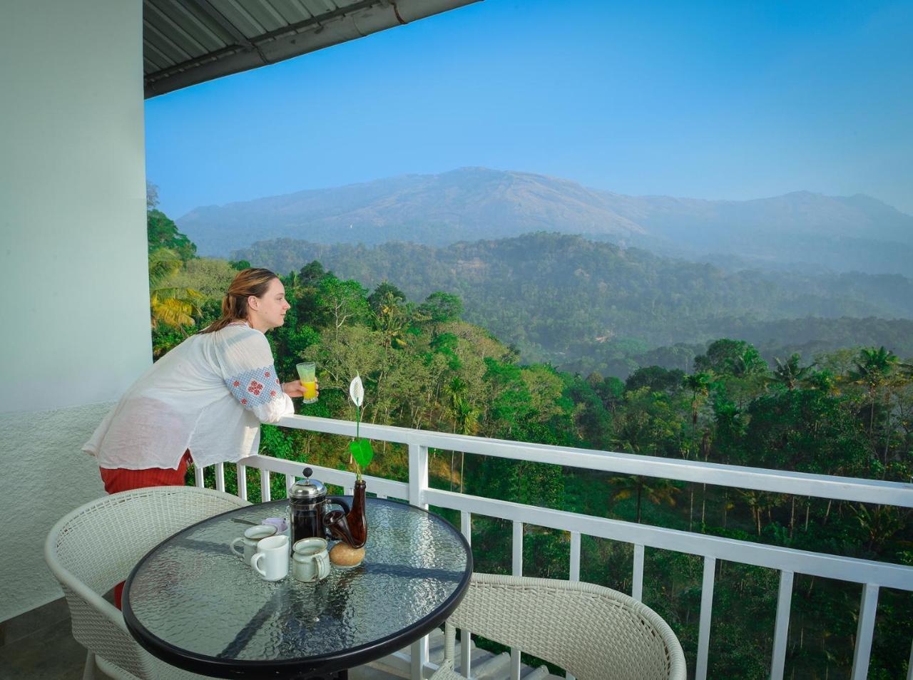 Mistletoe Homestay & Cafe Munnar Exteriér fotografie